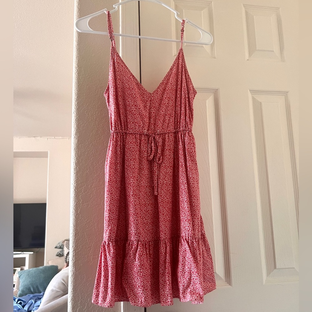 Last day to buy! ❤️ Abercrombie & fitch red sleeveless flowy dress size xs